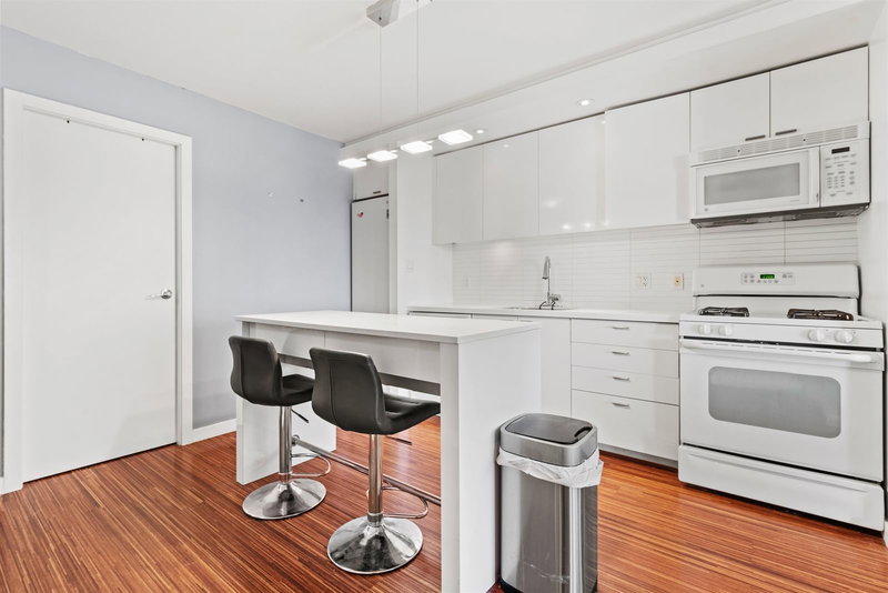 708 - 328 11th Avenue, Vancouver, V5T 4W1 | Image 2