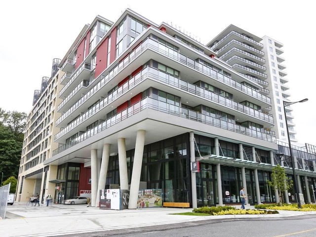 216 - 3451 Sawmill Crescent