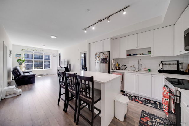 418 - 15825 85 Avenue