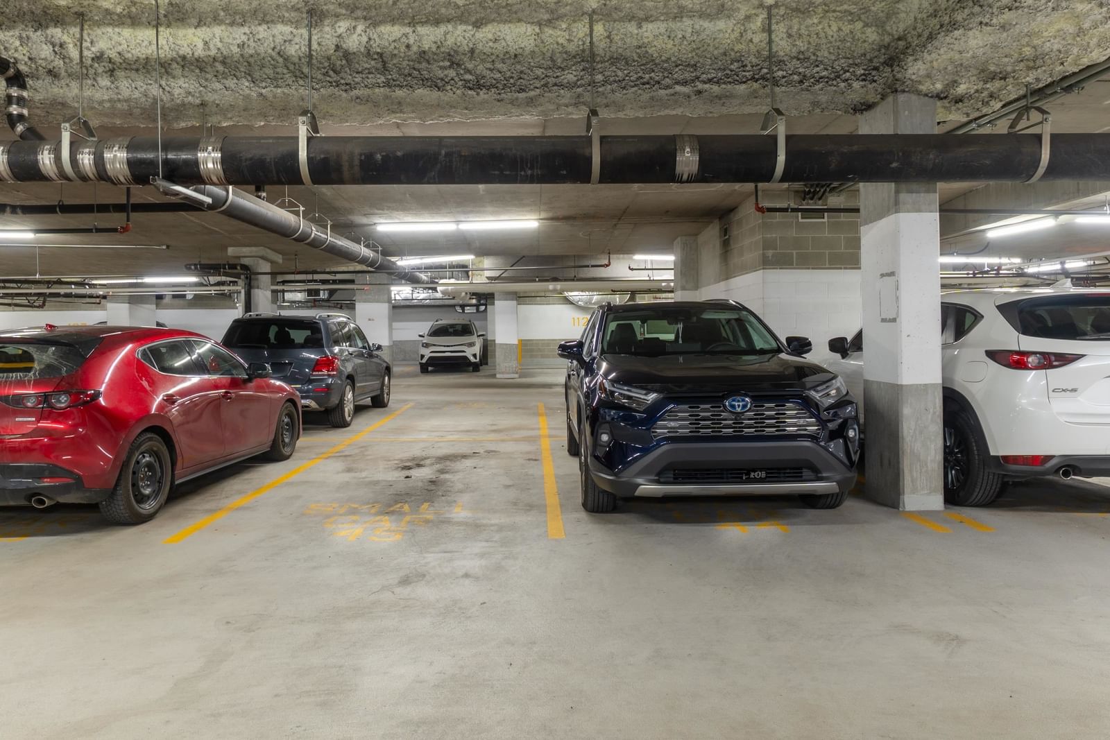 Listing Image 13