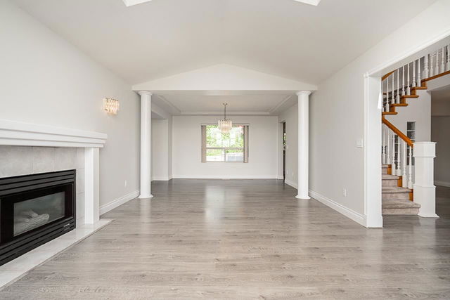 10439 Tamarack Crescent
