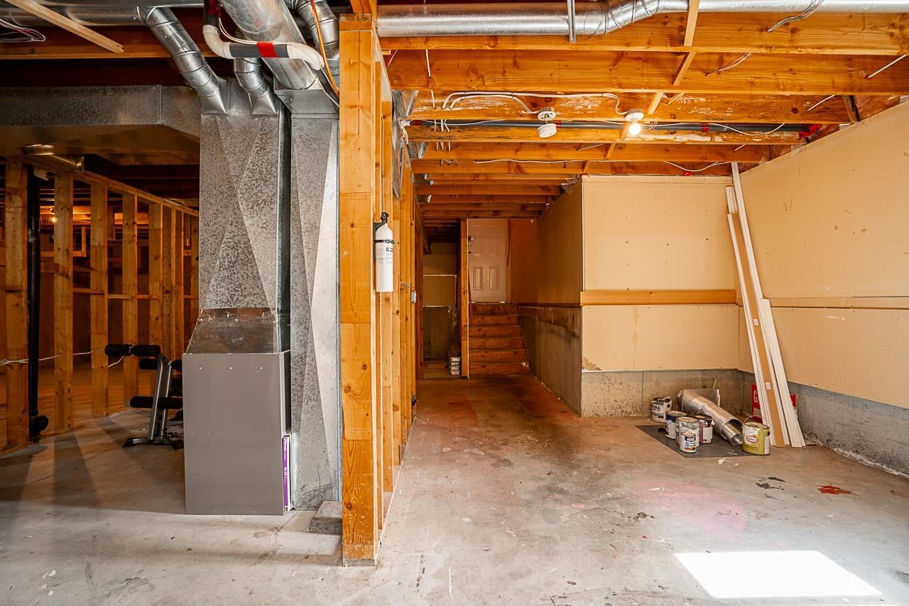 Listing Image 32