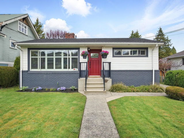 217 Sandringham Avenue