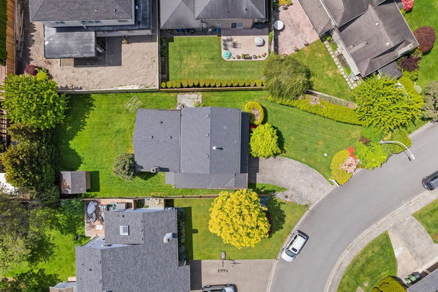 5620 Plover Court