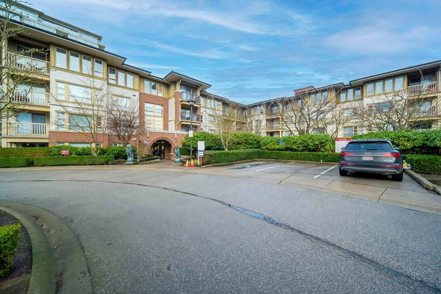 5403 - 5111 Garden City Road