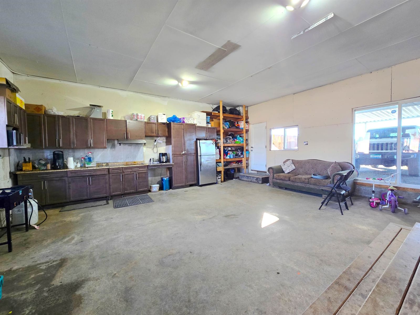 Listing Image 29