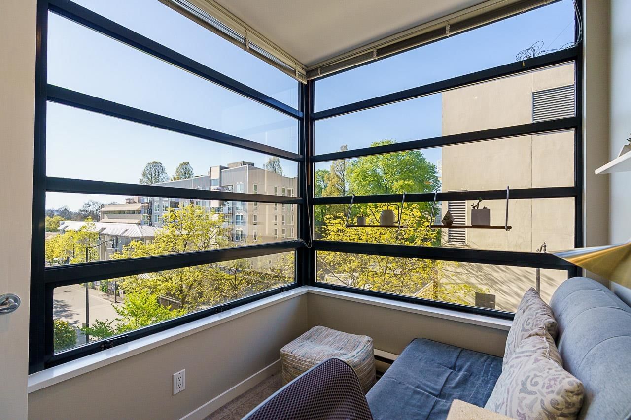 Listing Image 10
