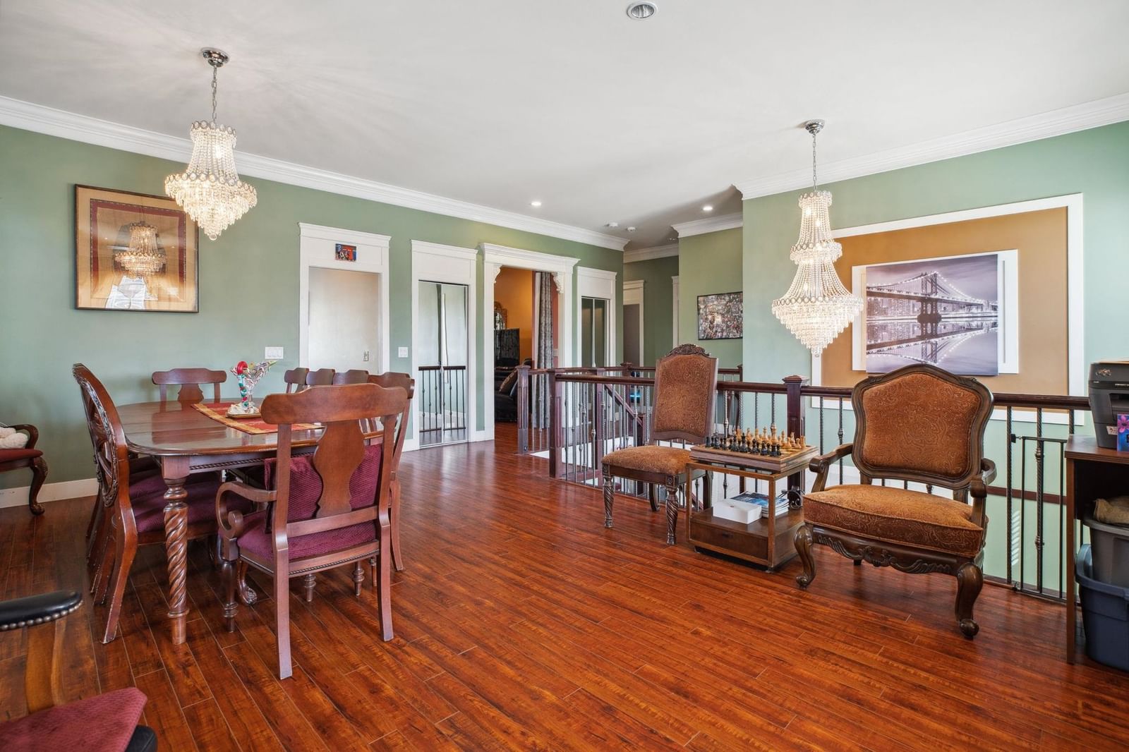 Listing Image 11