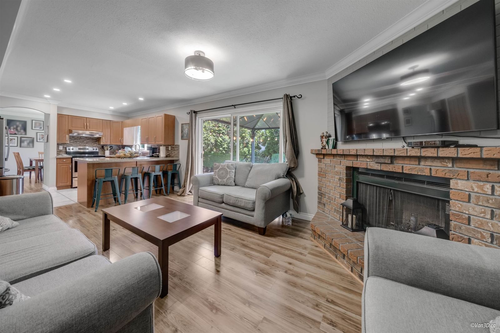 Listing Image 15