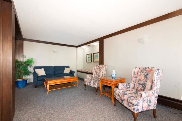 114 - 1345 Chesterfield Avenue
