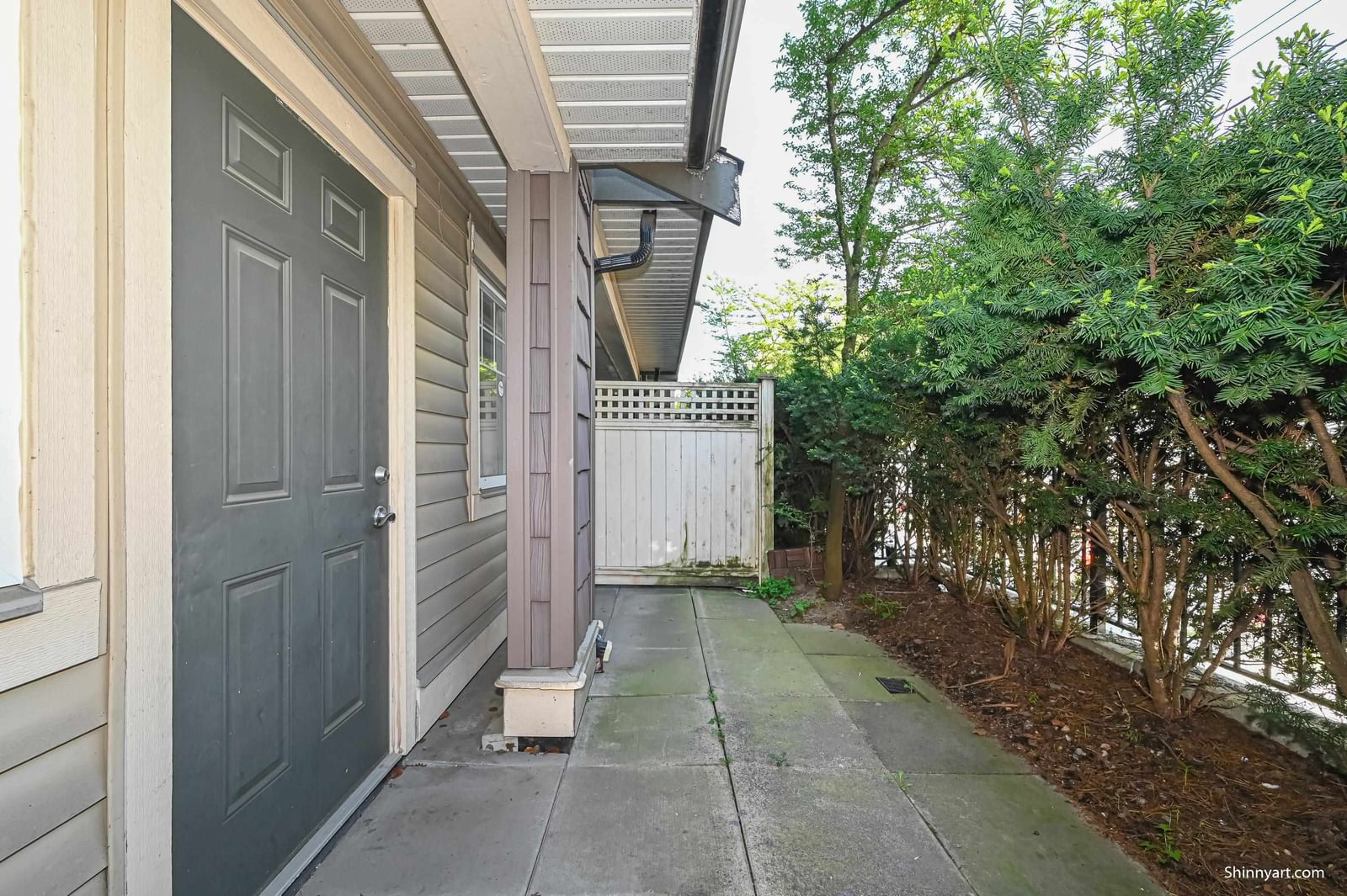 Listing Image 17