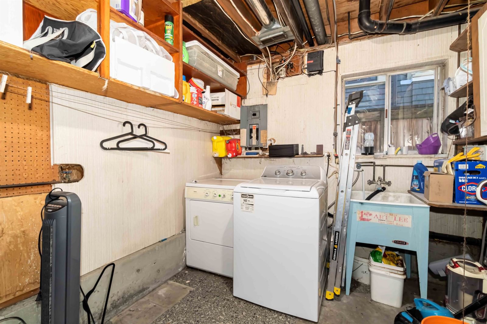 Listing Image 17