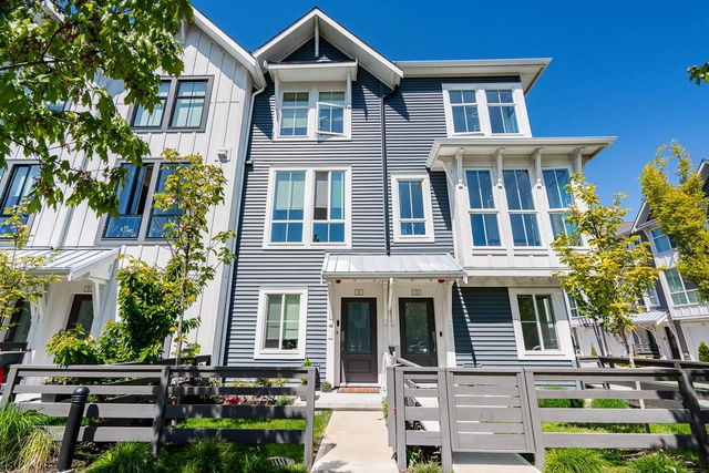13 - 4726 Orca Way