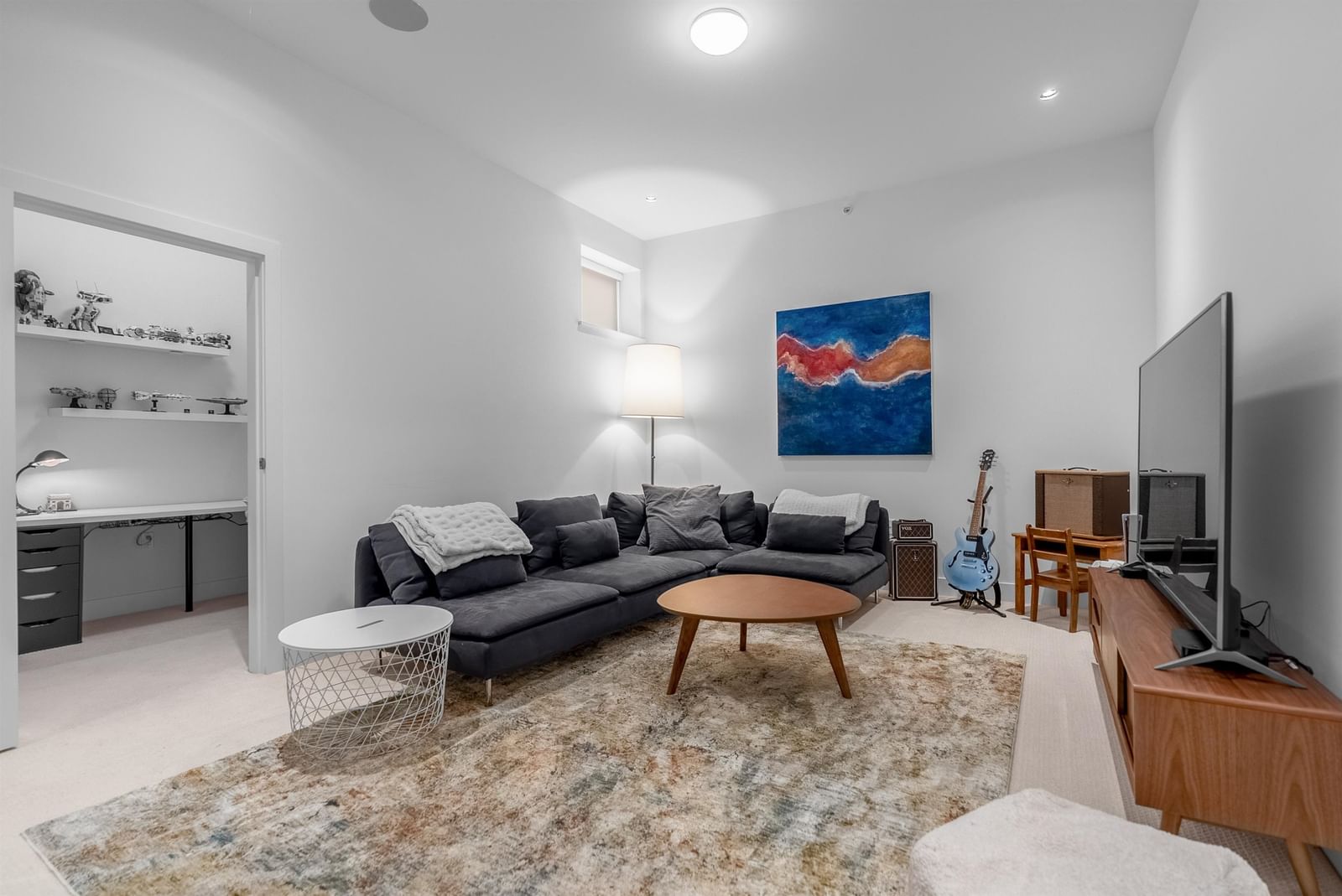 Listing Image 20