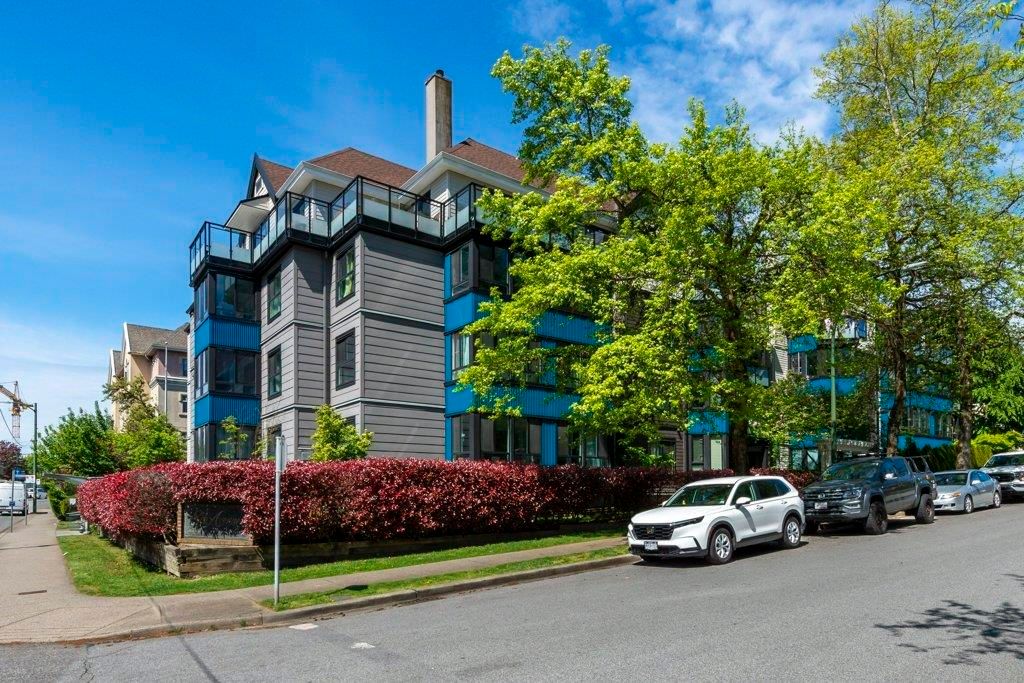 Listing Image 19
