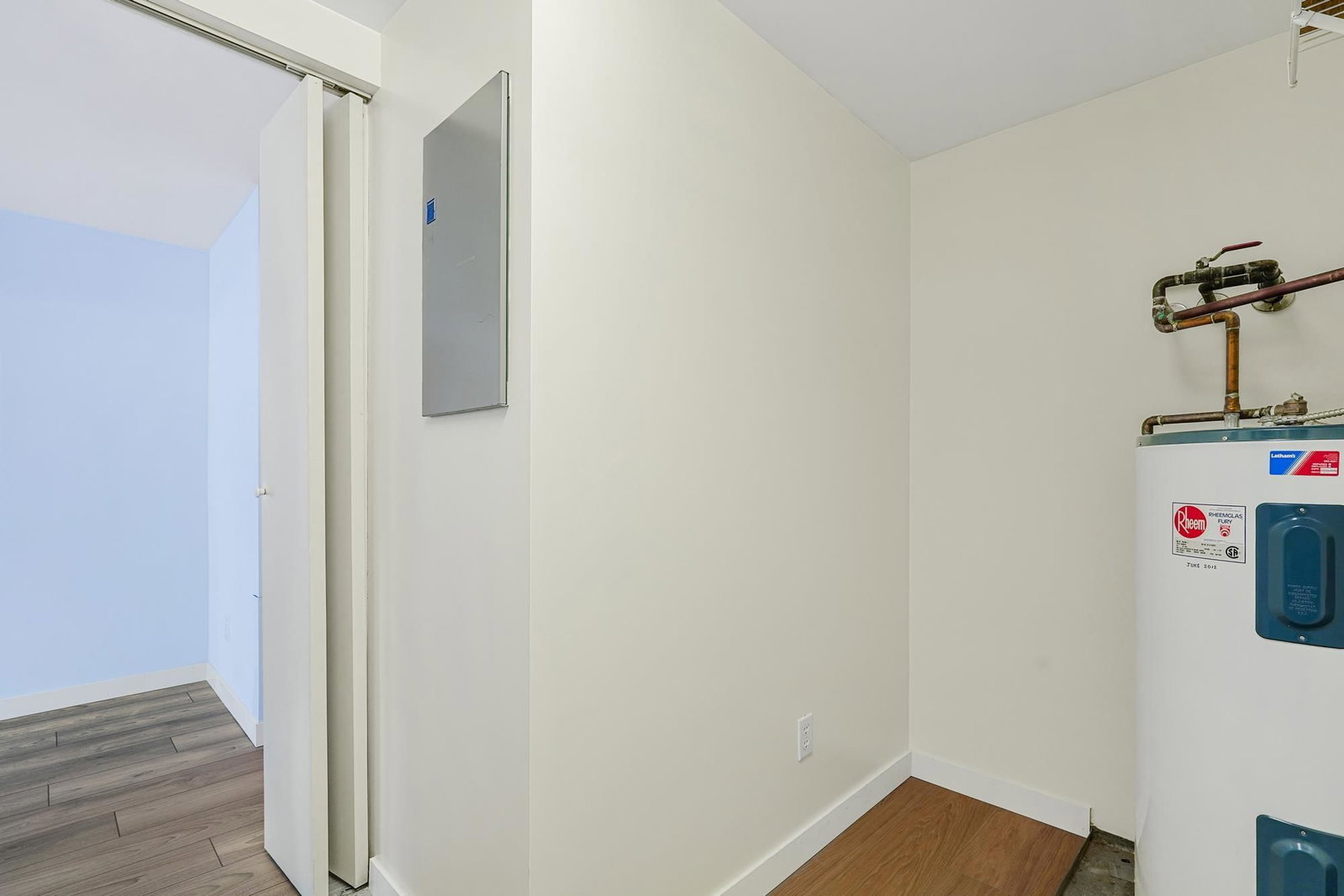 Listing Image 22