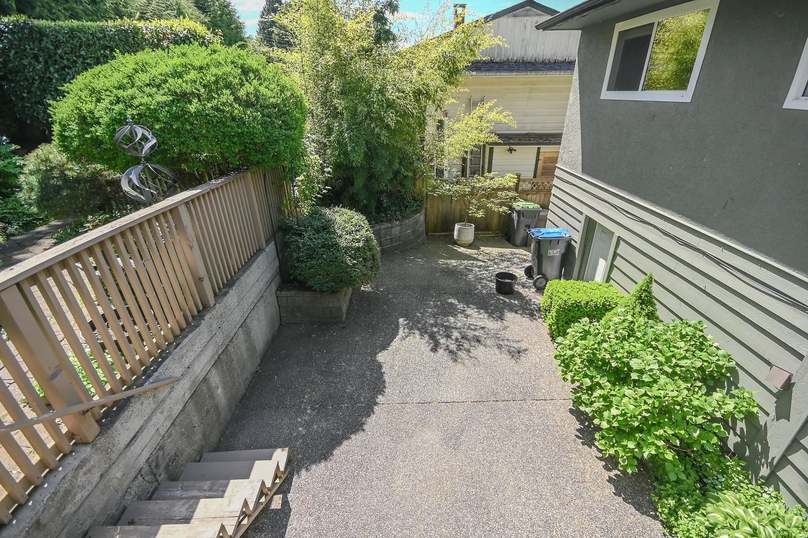 Listing Image 37