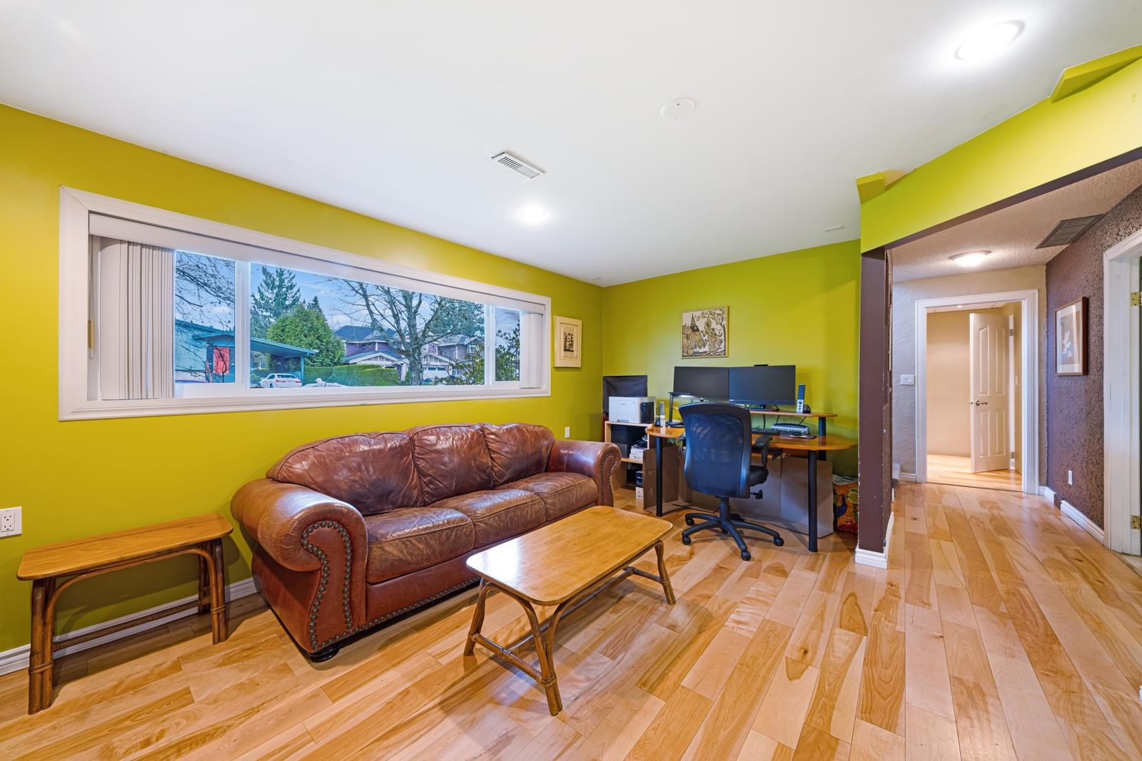 Listing Image 21