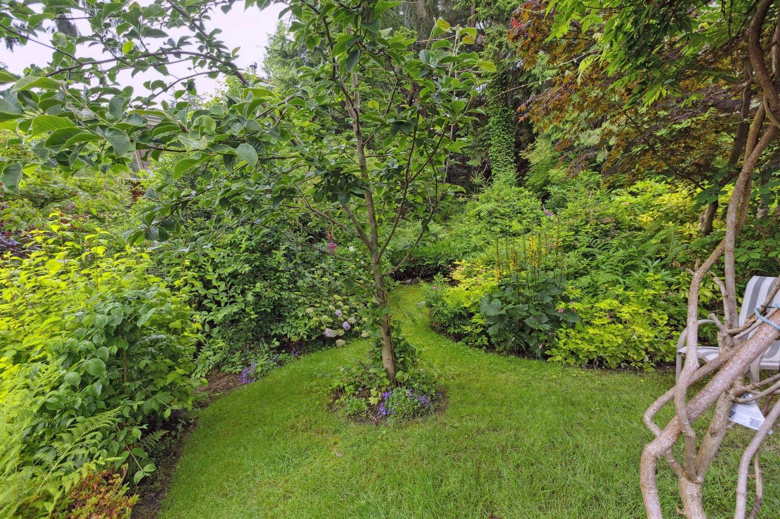 Listing Image 28