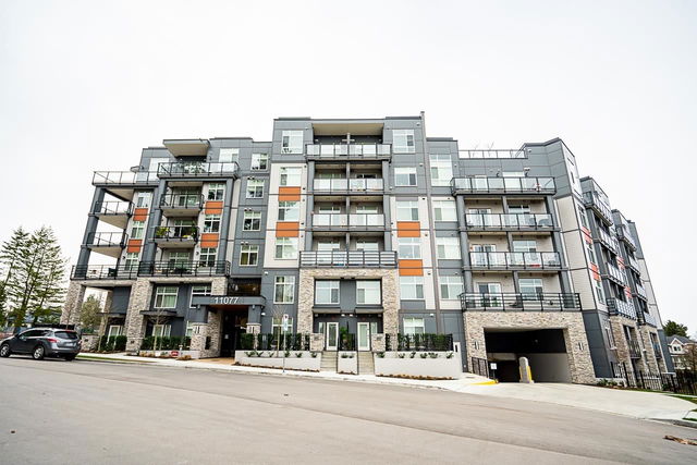 408 - 11077 Ravine Road
