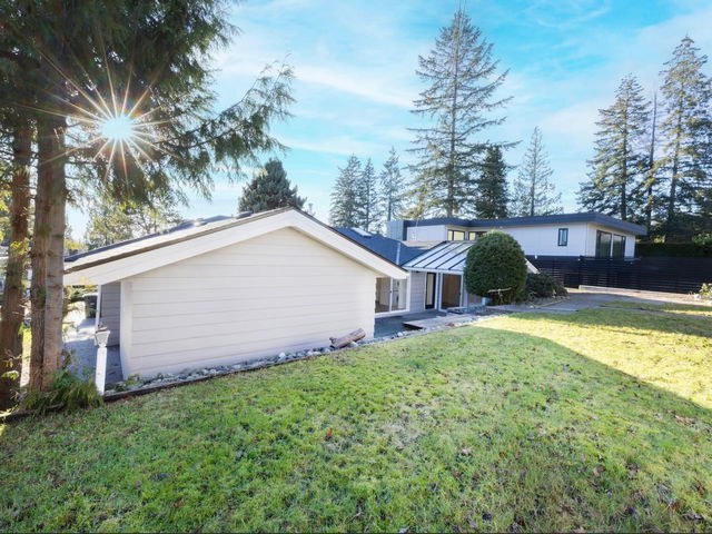 938 Leovista Avenue