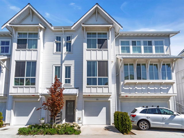 36 - 4716 Orca Way