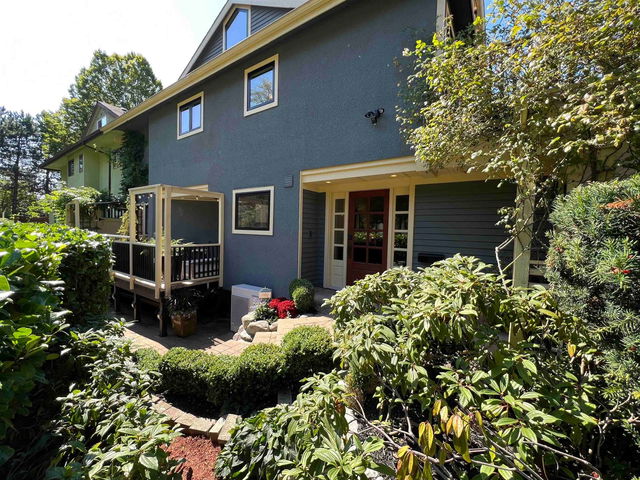 777 Prior Street