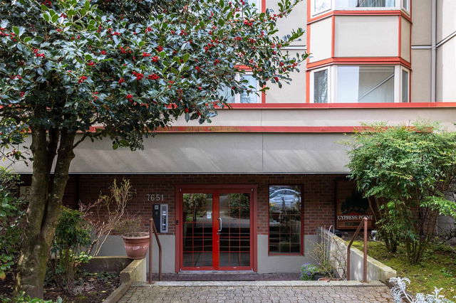 335 - 7651 Minoru Boulevard