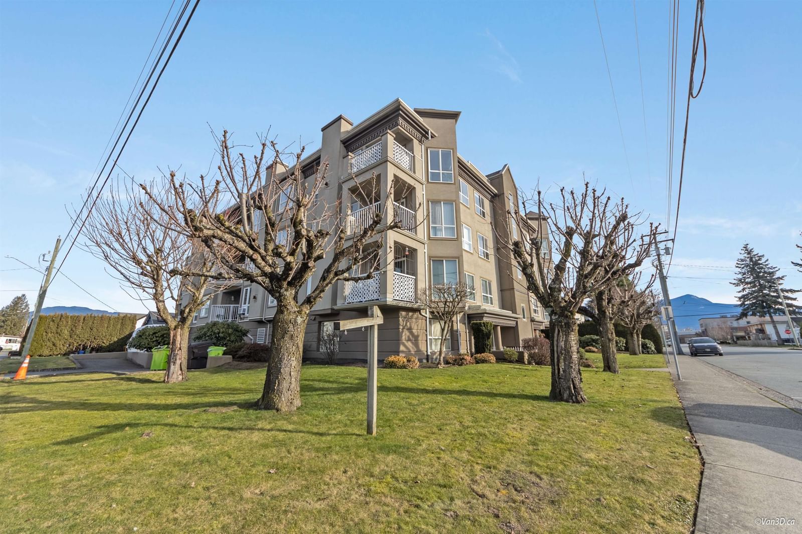 Listing Image 19