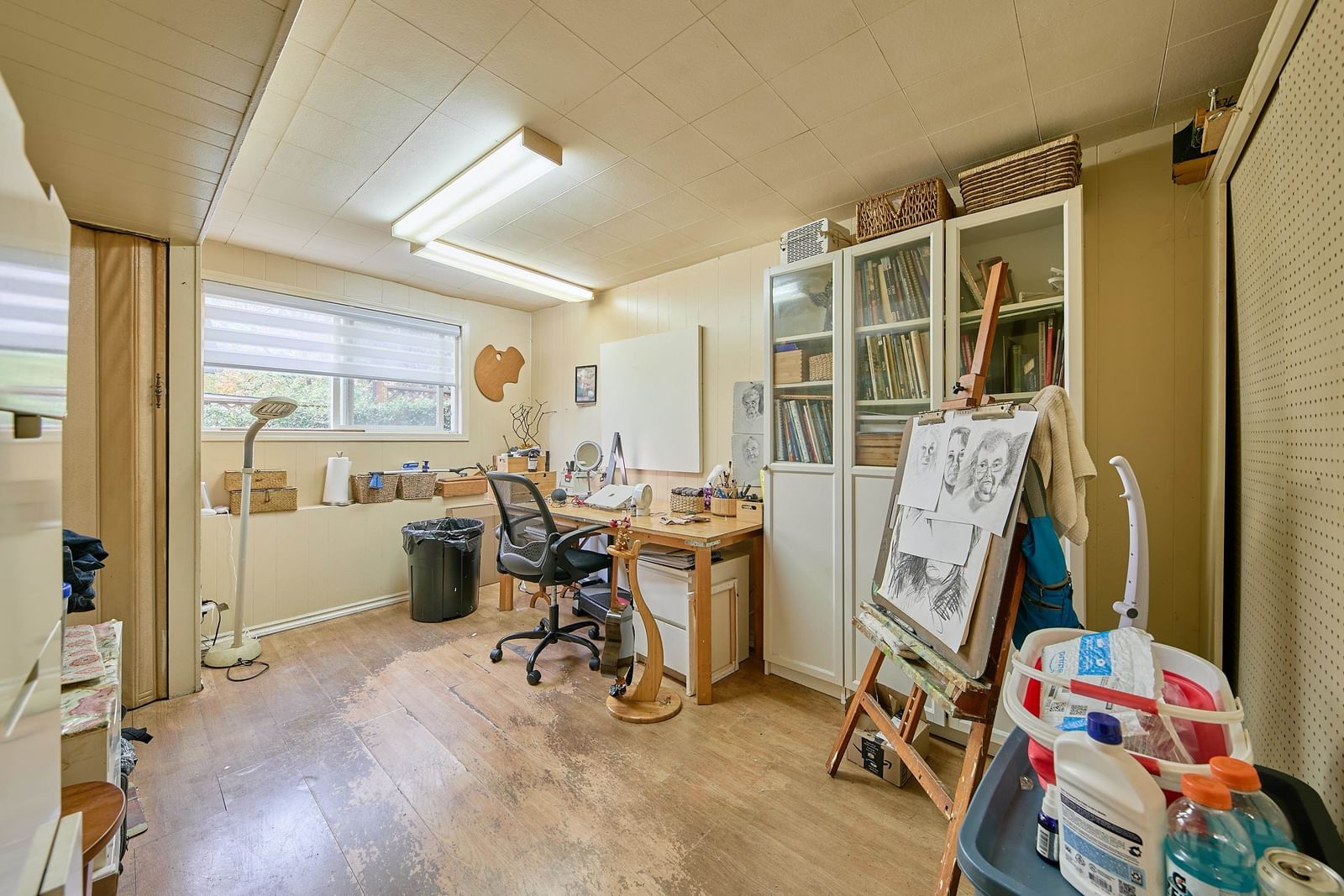 Listing Image 10