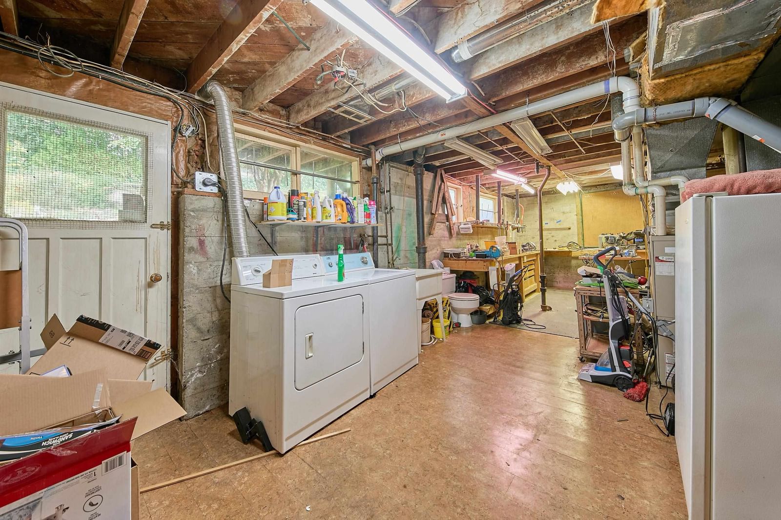 Listing Image 18