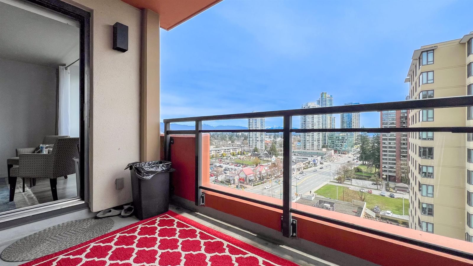 Listing Image 15