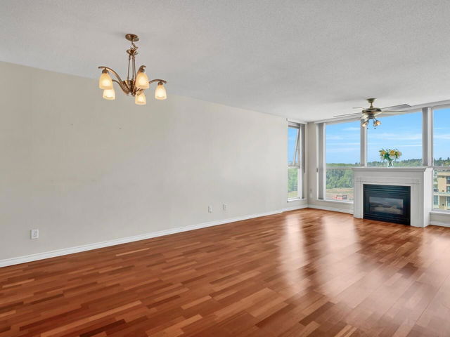 1607 - 10 Laguna Court