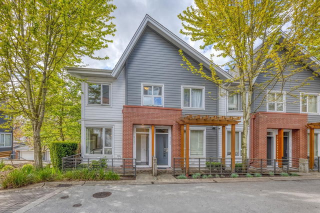 3137 Songbird Mews