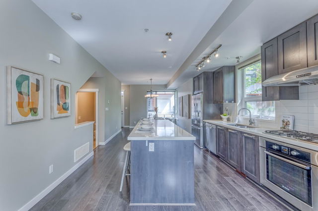 3137 Songbird Mews