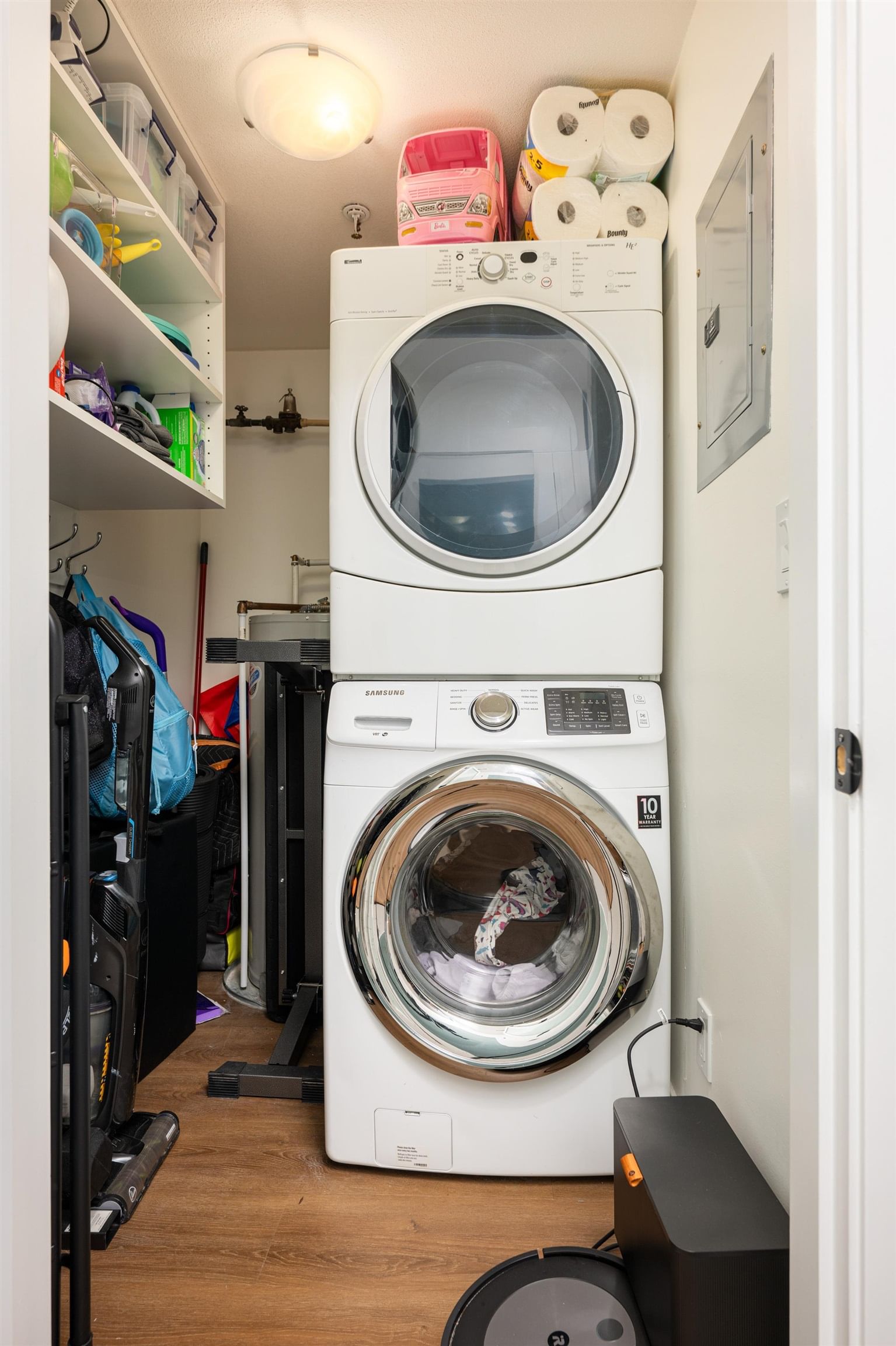 Listing Image 16