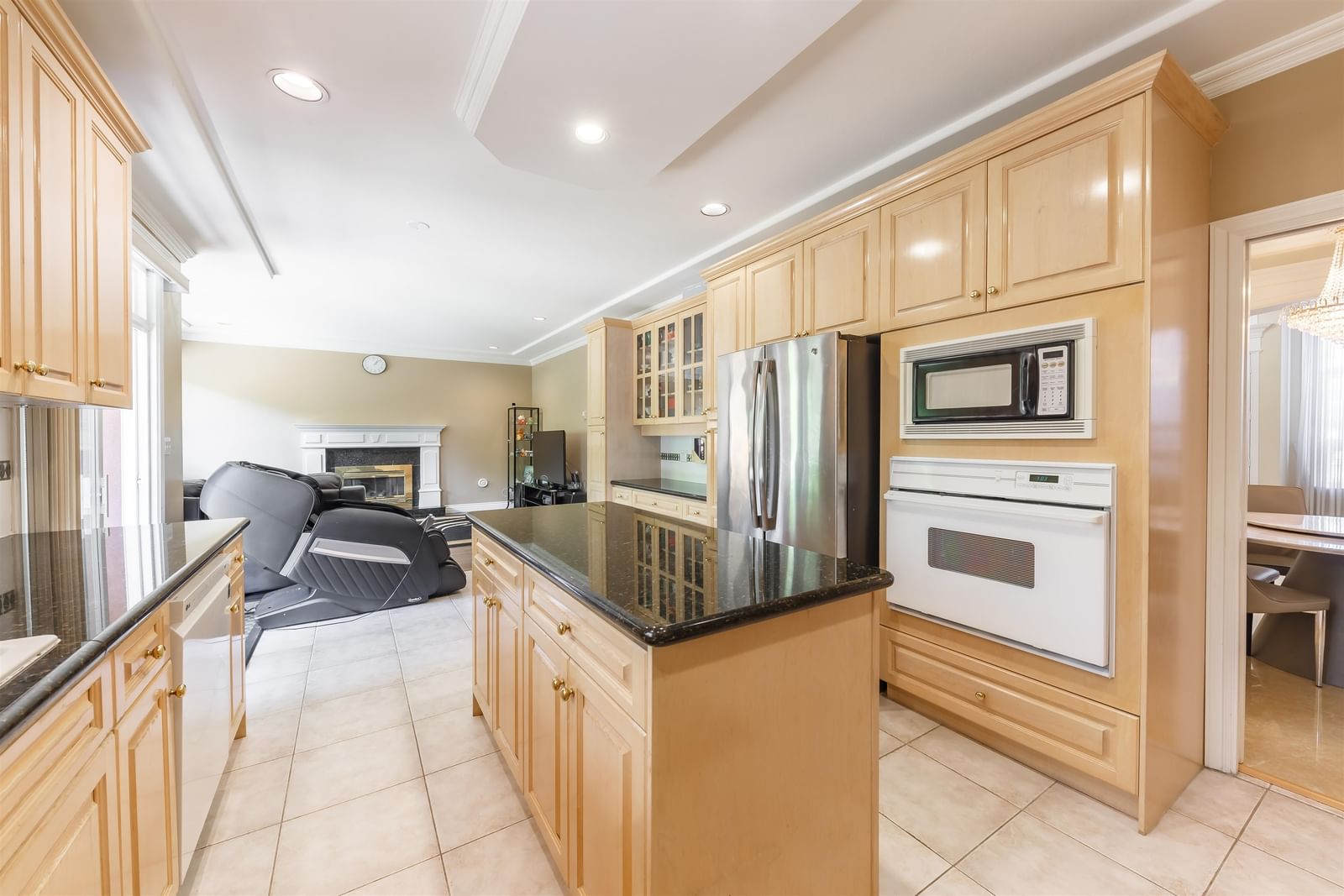 Listing Image 13