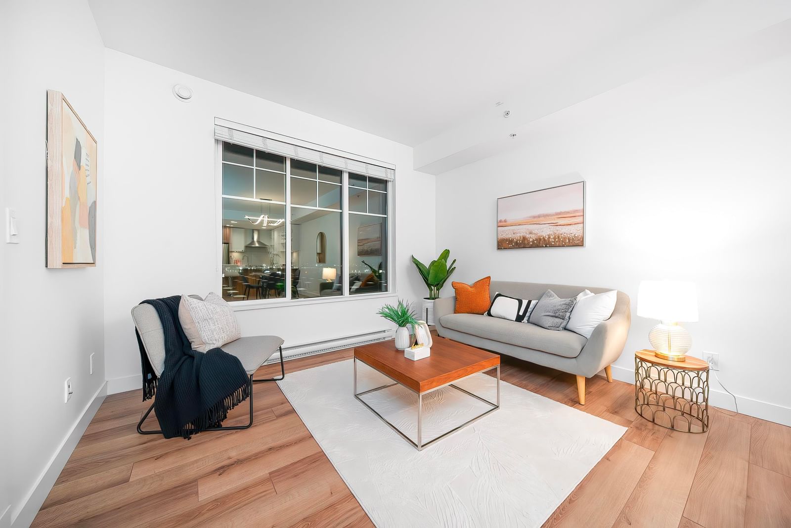 Listing Image 15