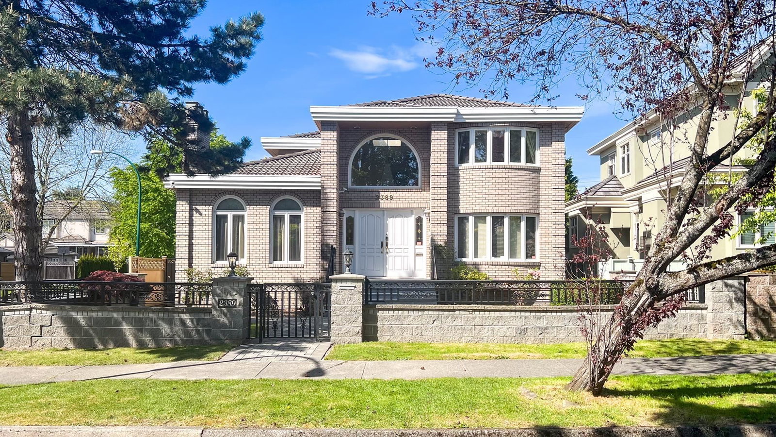 Listing Image 1