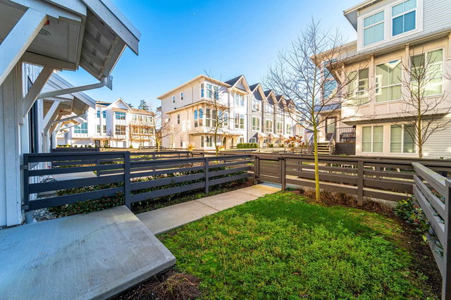 21 - 4716 Orca Way