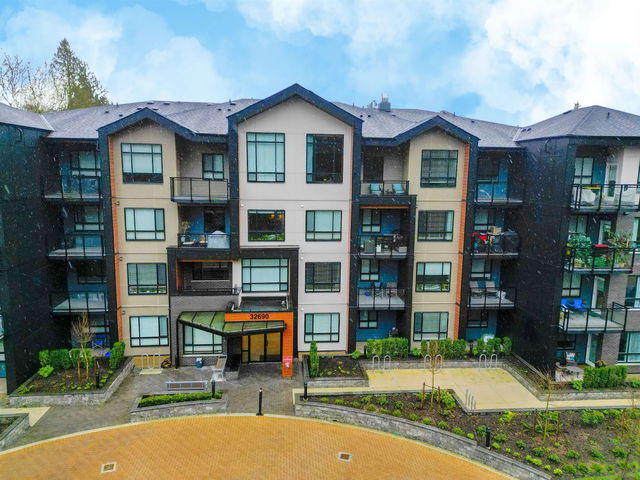 405 - 32690 14th Avenue