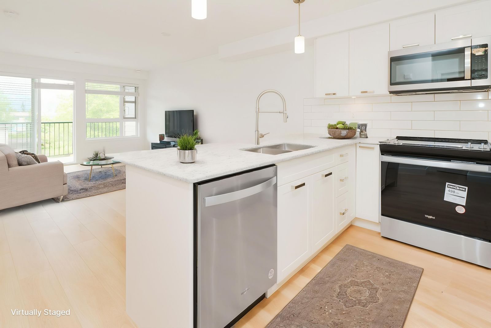 Listing Image 11