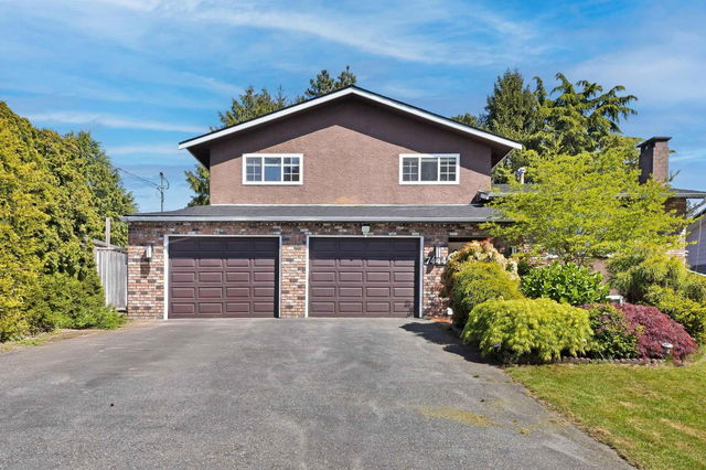 7444 Minster Drive