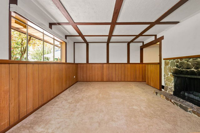 3687 Coast Meridian Road