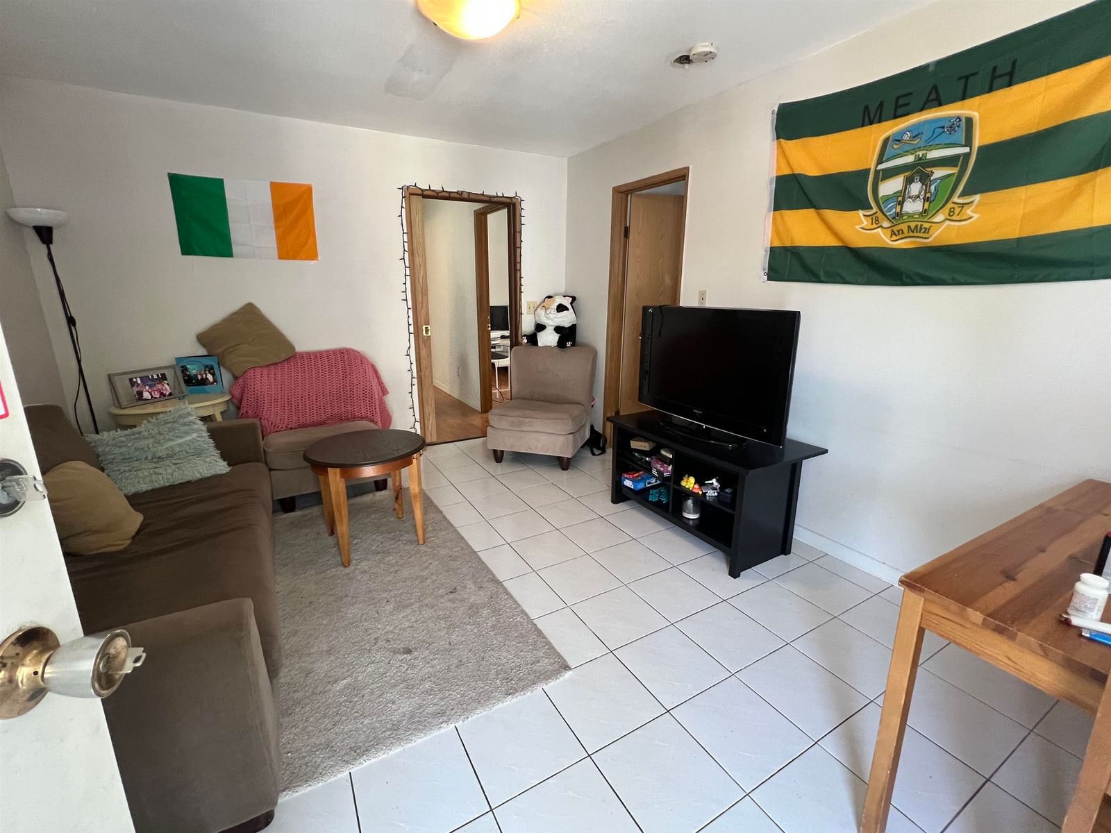 Listing Image 28