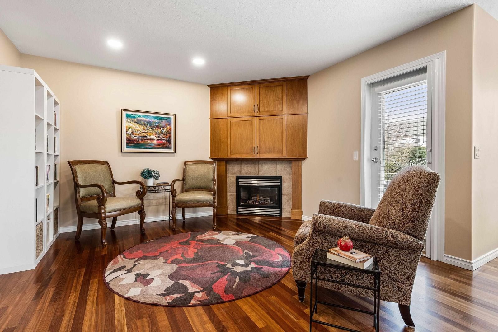 Listing Image 15