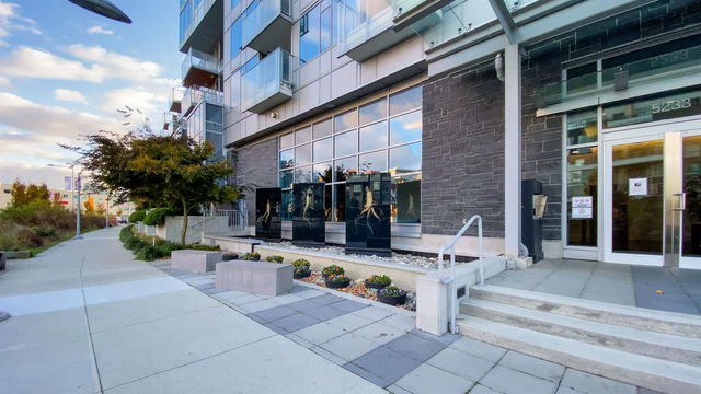 1606 - 5233 Gilbert Road