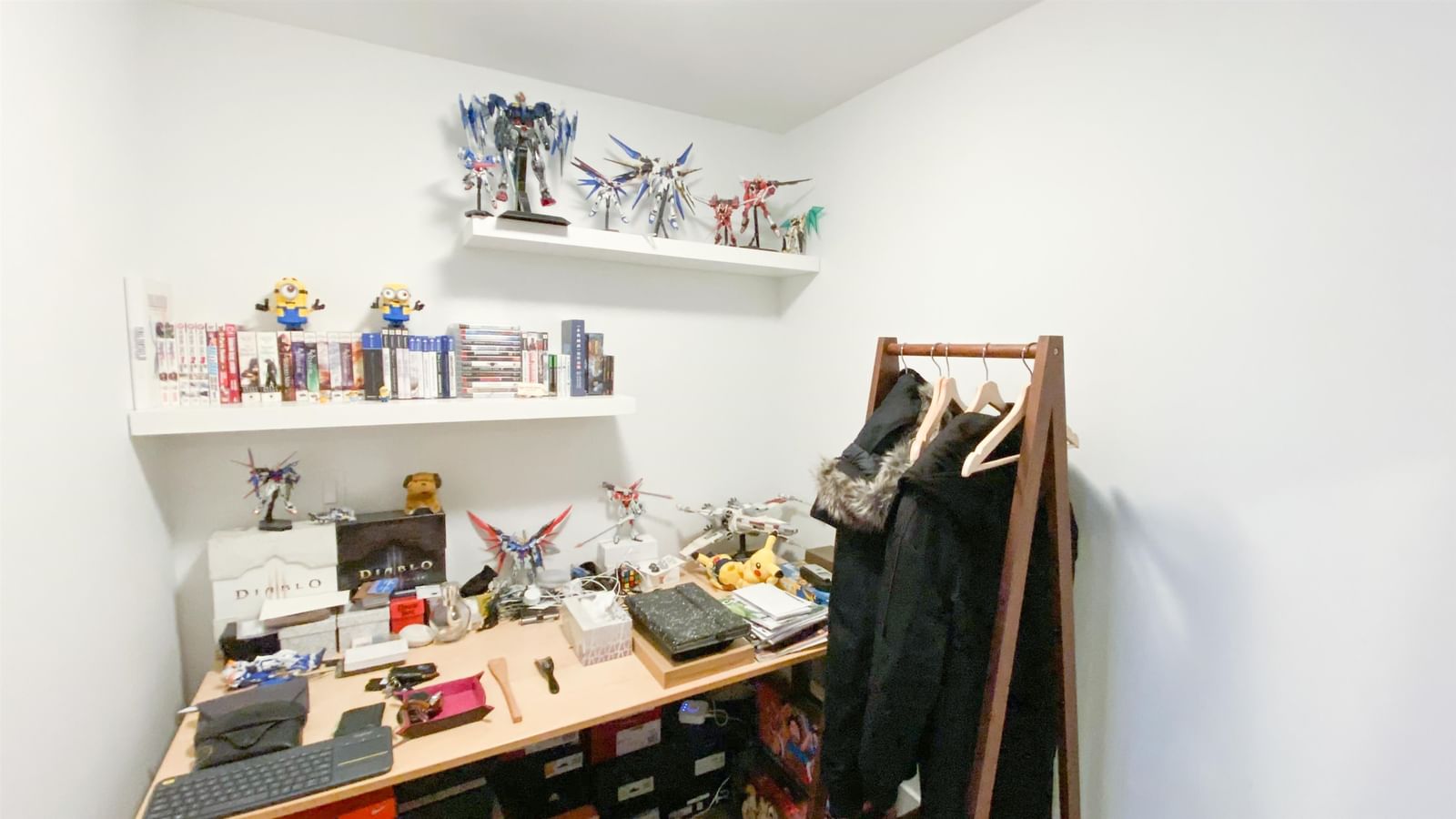Listing Image 10