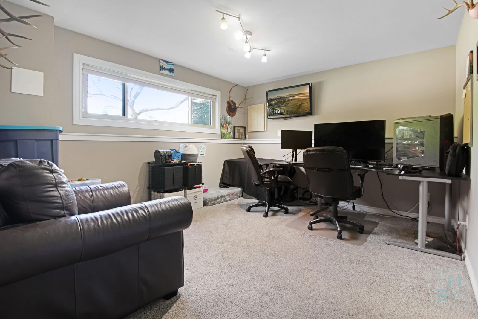 Listing Image 21