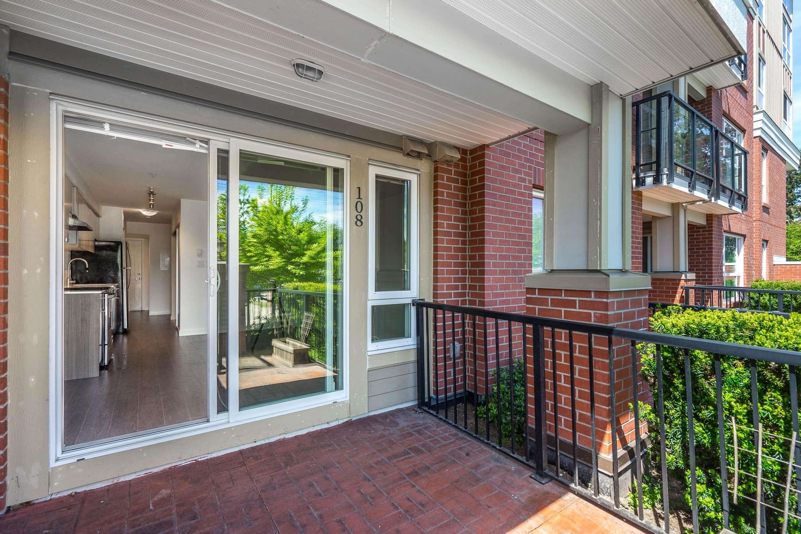 Listing Image 21